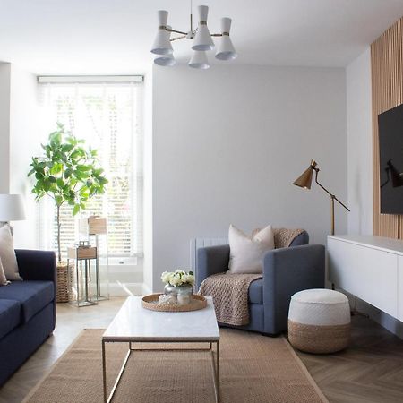John Lewis Apartment Aberaeron Exterior photo